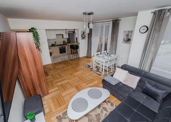 Easy Rent - Bielskiego 1, 24h Check-in